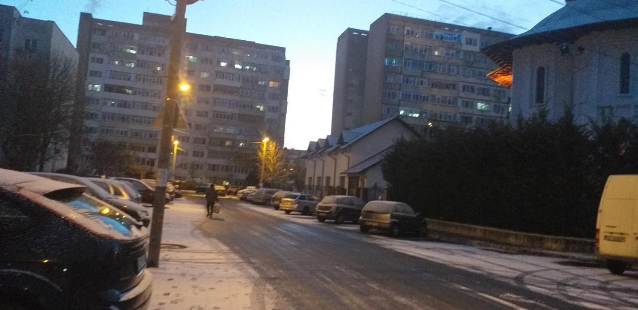 Garsoniera Buzau Exterior foto